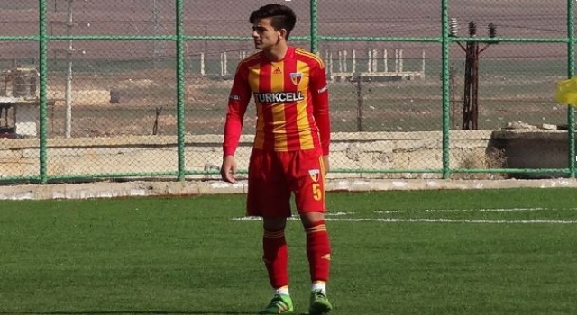 Adem Doğan U18 Milli Takımına Davet edildi.