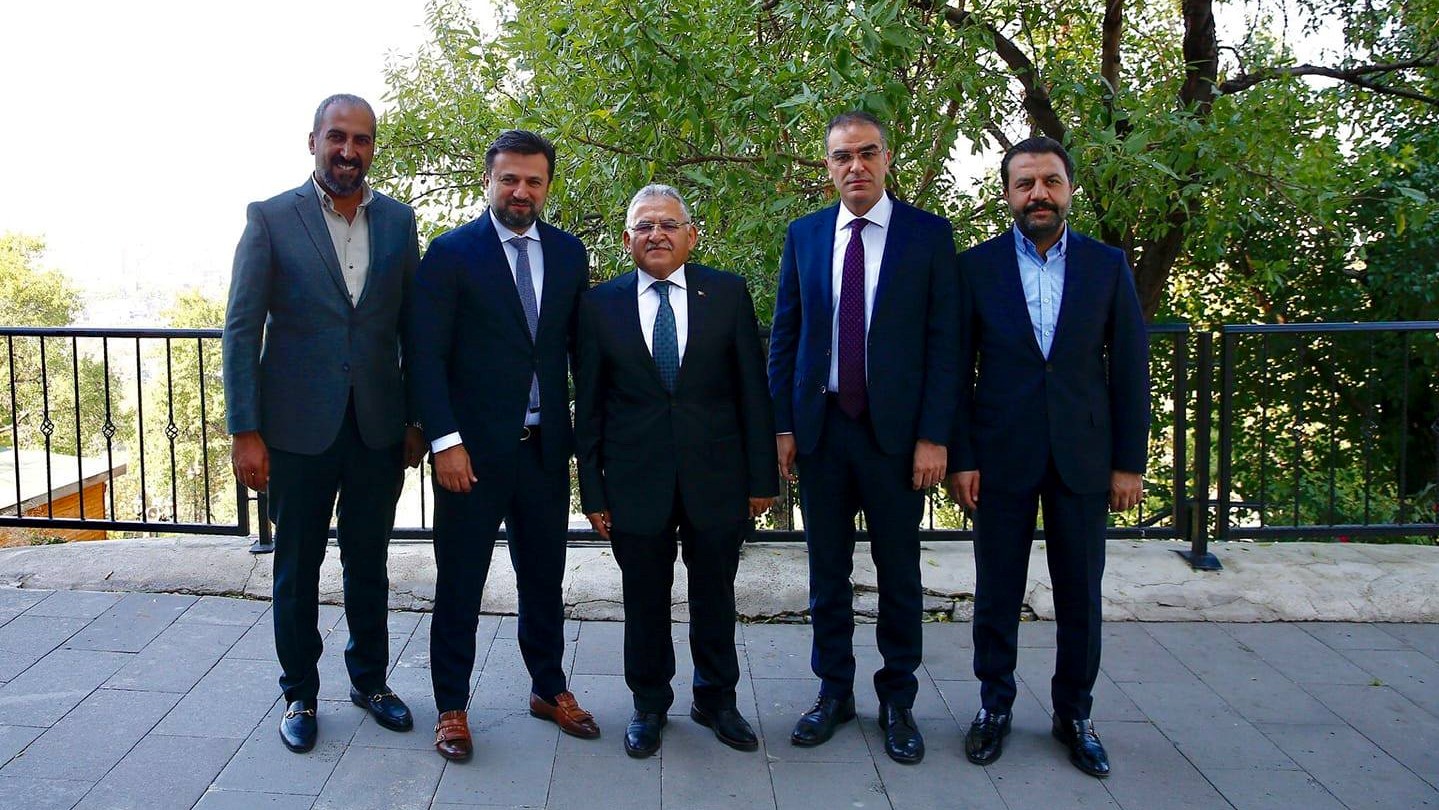 Kayserispor Bülent Uygun ile Anlaştı.