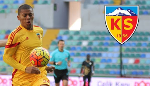Vanderley Dias Marinho Benfica FC Tekrar döndü.