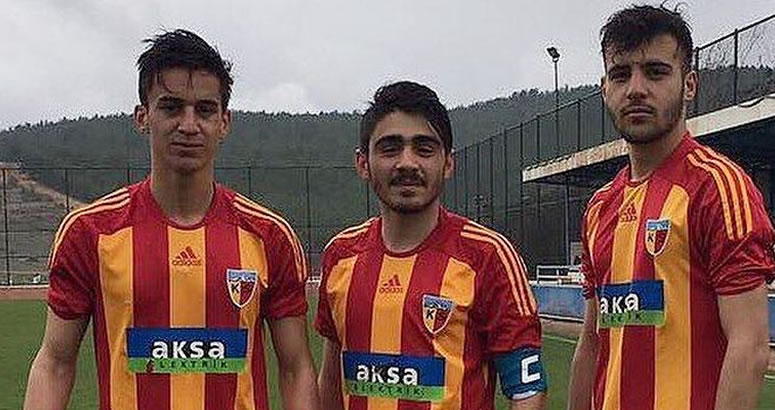 İsmet Yazgan ve Bora Barlas Kayserispor imza attılar.