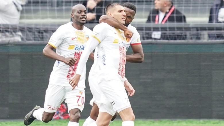 Mehdi Bourabia, Fatih Karagümrük Maçında Forma Giyemeyecek.