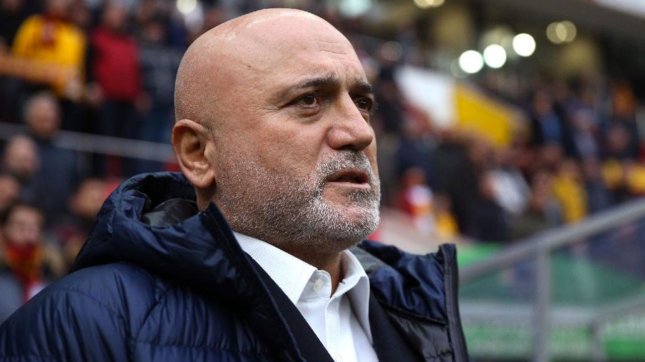 Hikmet Karaman İstifa Etti.