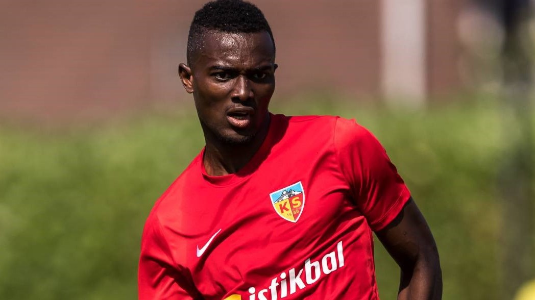 Mensah'ın Transferi Tamam